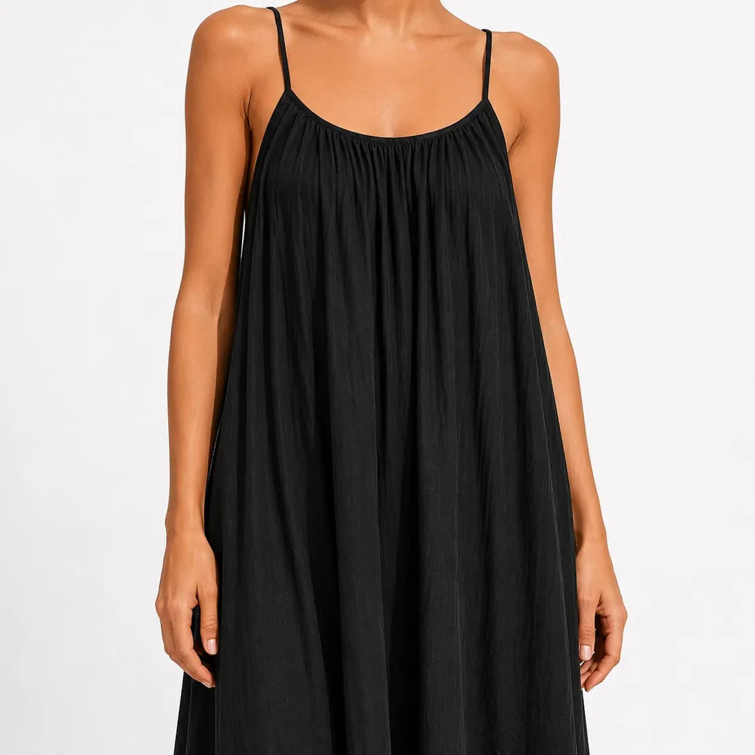 Robe Léonie – Élégance en Mouvement