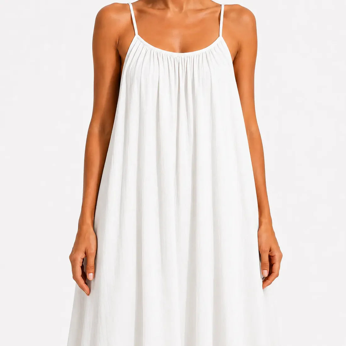 Robe Léonie – Élégance en Mouvement