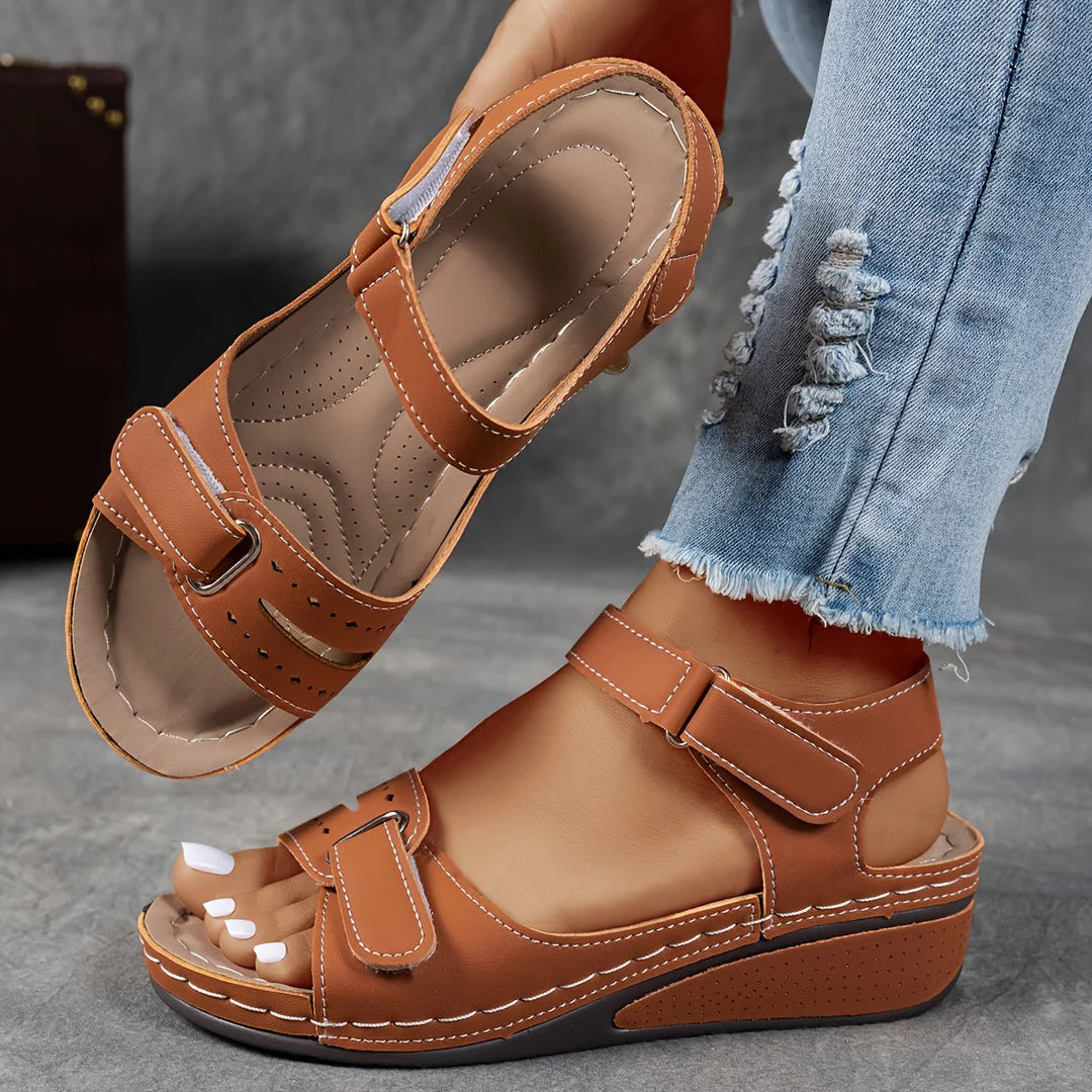 Sandales Clarisse – Confort Chic à Semelle Compensée