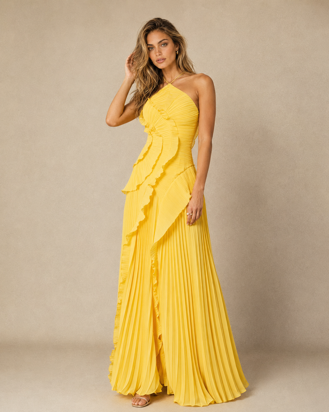 Robe Élise – Midi plissée asymétrique à col licou