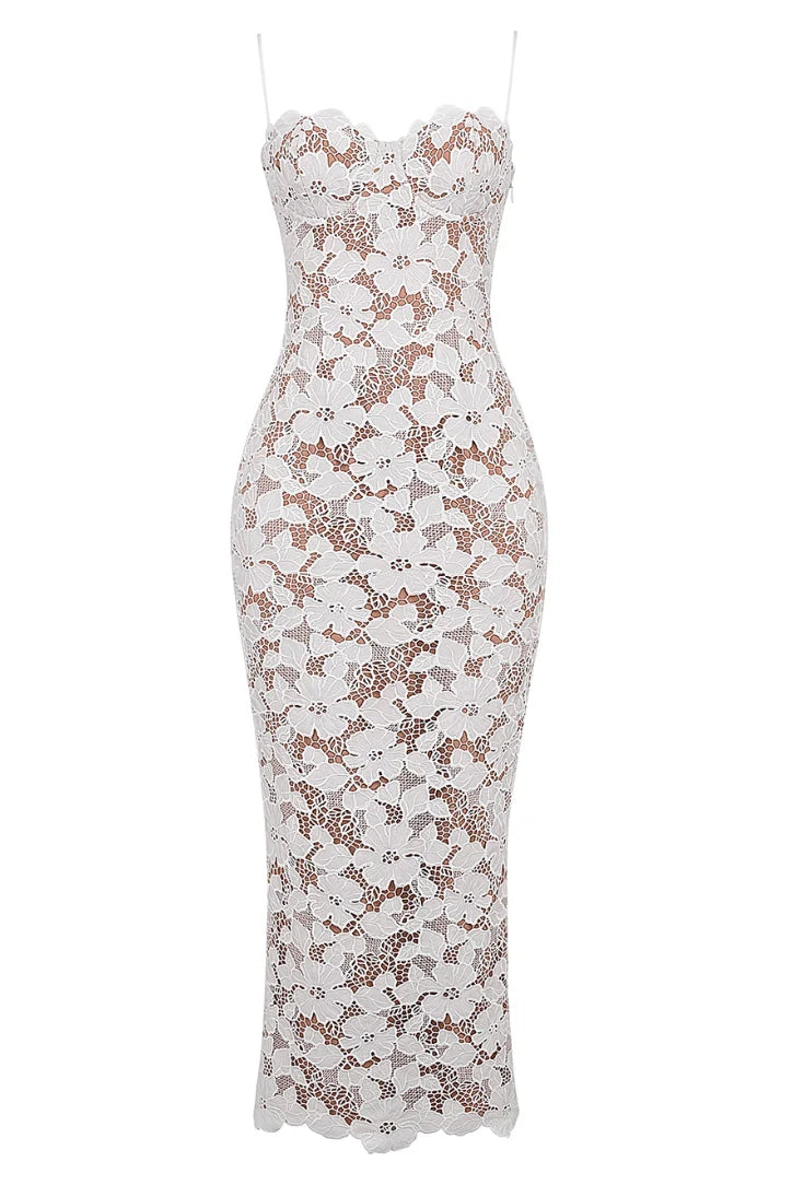 Robe Léona – Charme Irrésistible