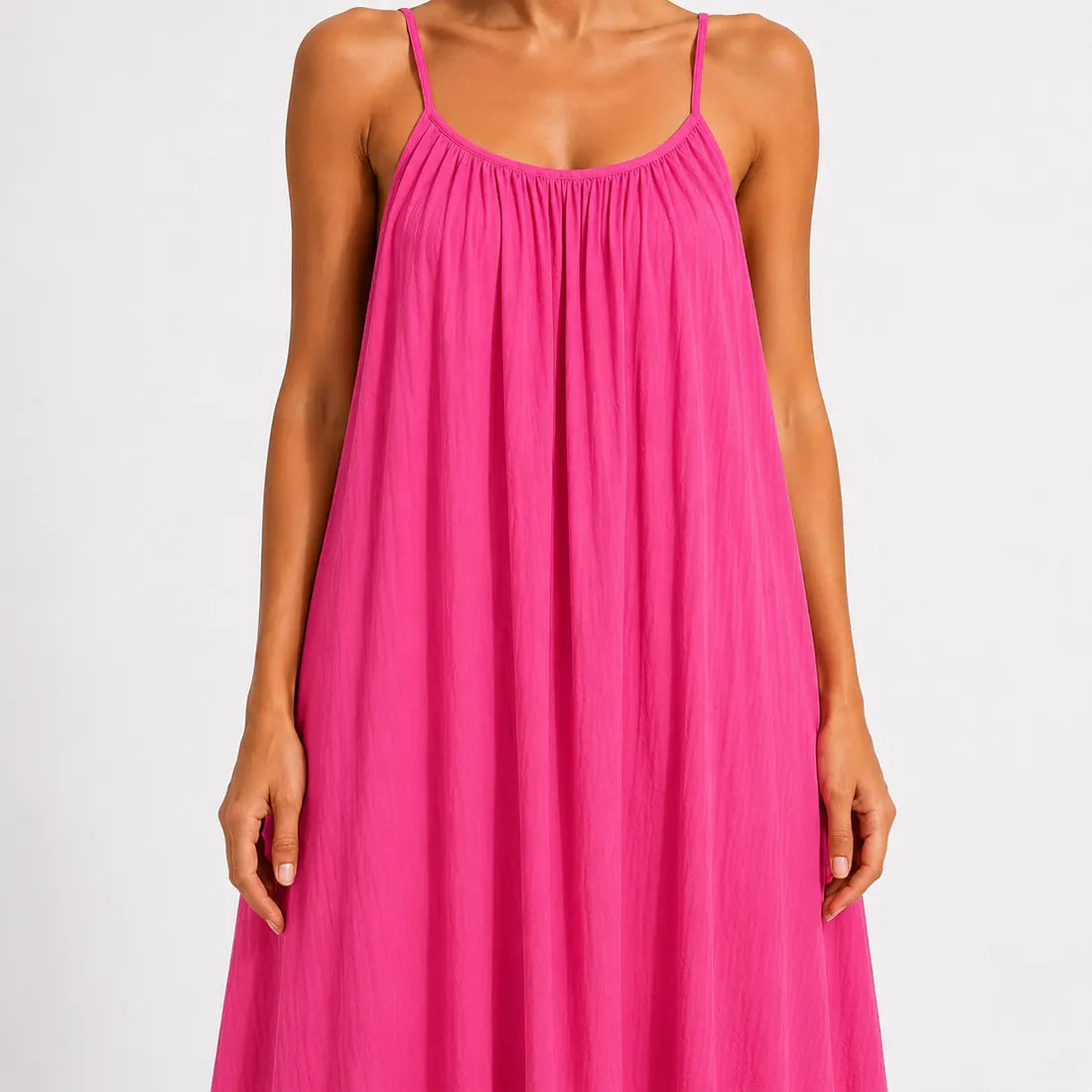 Robe Léonie – Élégance en Mouvement