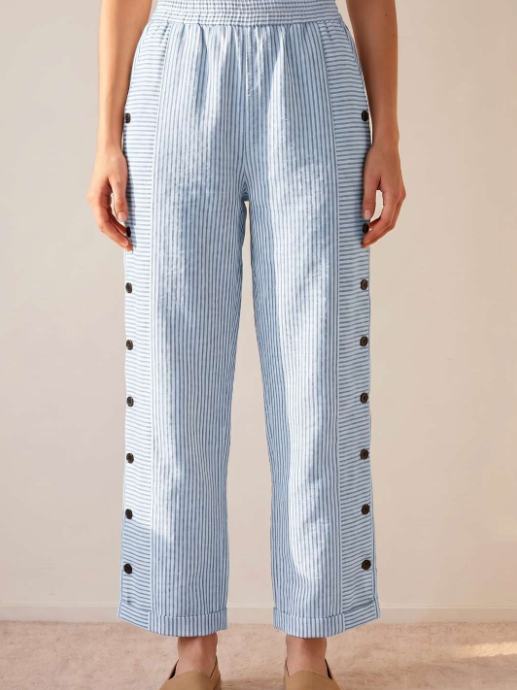 Pantalon Océane – Rayures et Boutons Latéraux