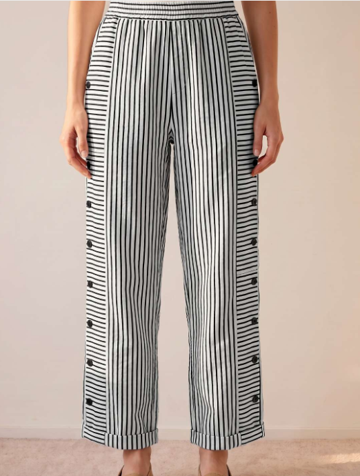 Pantalon Océane – Rayures et Boutons Latéraux